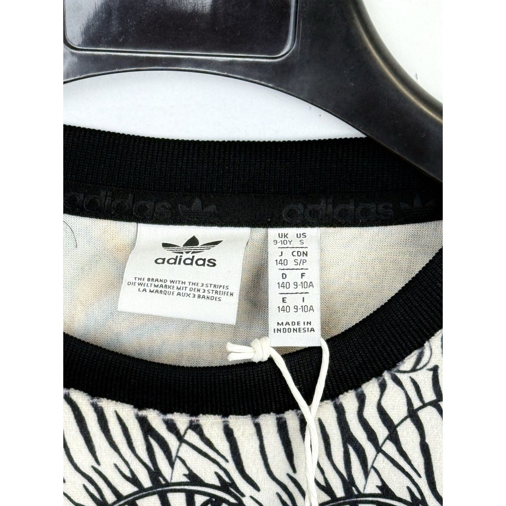 adidas Youth/Girls Size‎ S 9-10Y Zebra Sweater Black, White Velvet Trefoil Logo - Picture 2 of 8